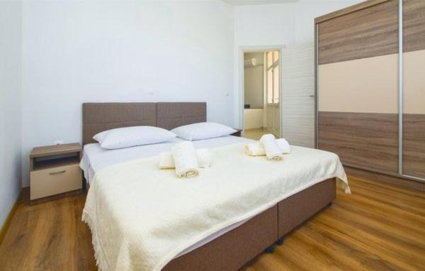 Apartman Darija 2 Подстрана Экстерьер фото